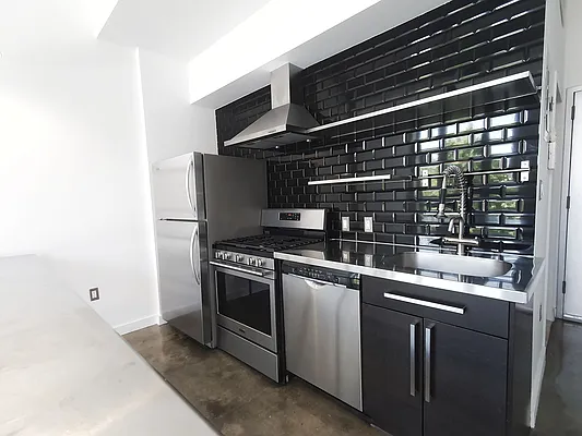 Rented by Corcoran | media 23