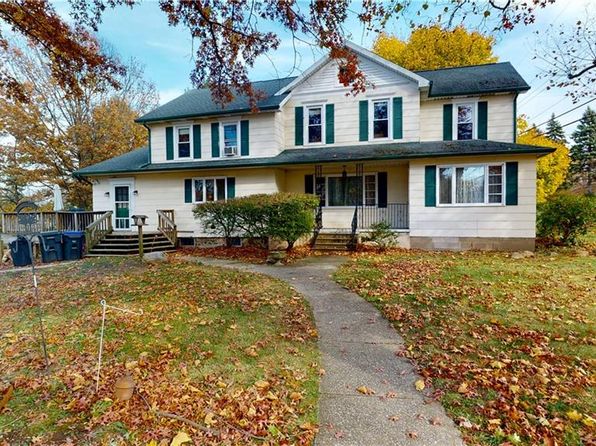 4324 W 38th St Erie Pa 16506 Zillow