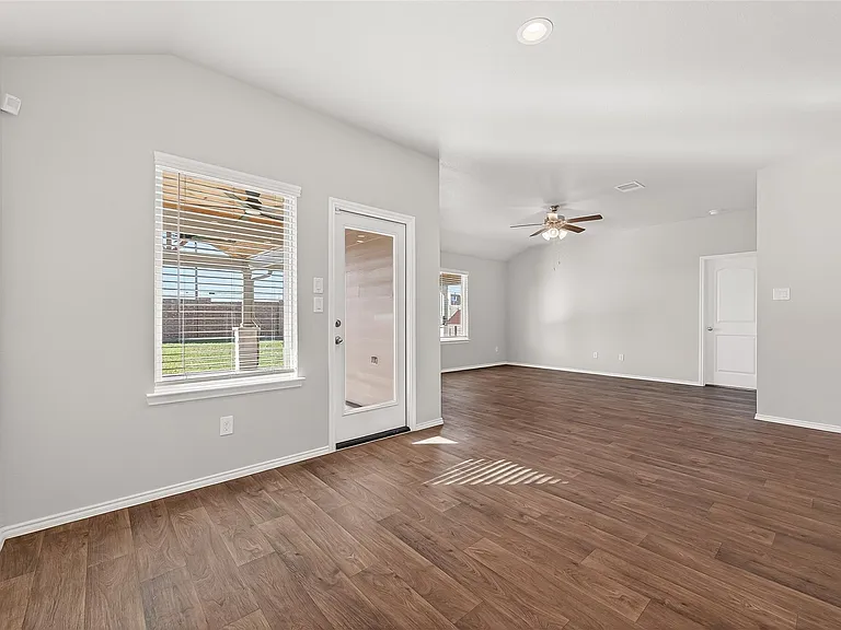 4763 Avellino Base Dr — Photo 9