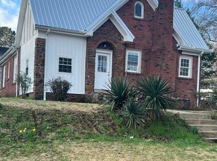 205 Panola St, Water Valley, MS 38965
