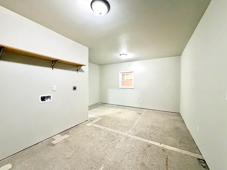 1012 N Raleigh St — Photo 7