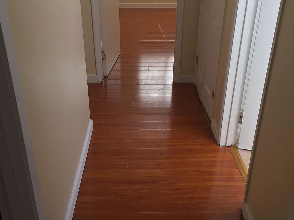 1st image of 535 S 19th St