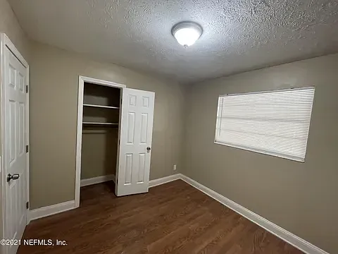 2856 Beachwood Blvd — Photo 17