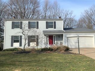 8219 Starburst Rd, Mentor, OH 44060