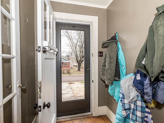 115 N Glenwood (3)