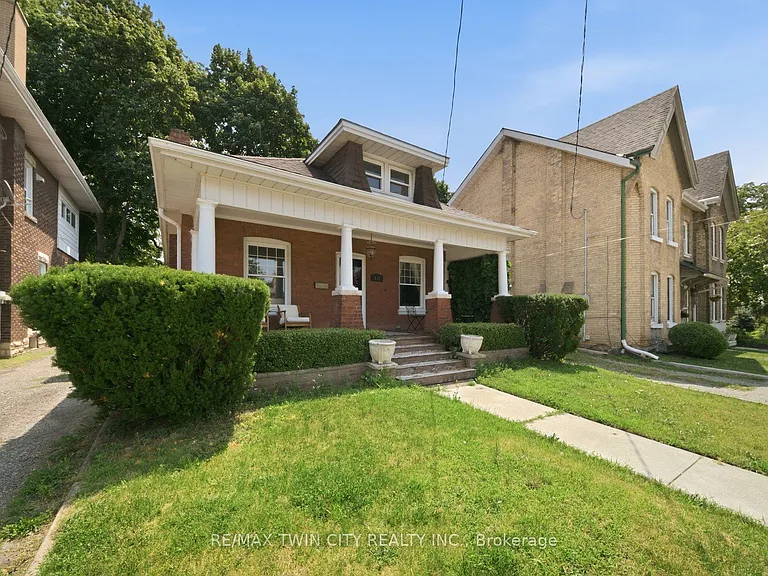 115 Saint Paul Ave — Photo 2