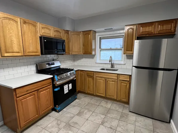 (undisclosed Address), Bronx, NY 10465