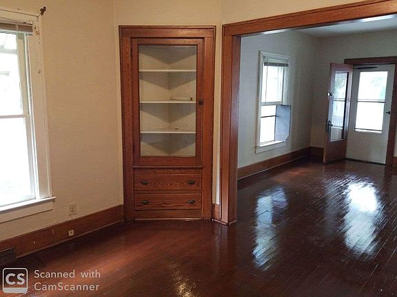 2nd image of 213 N 19th St
