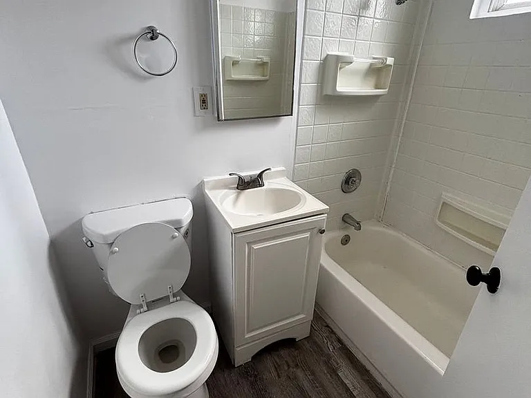 1760 Henderson Ave #5A — Photo 19
