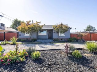 634 E Harney Ln, Lodi, CA