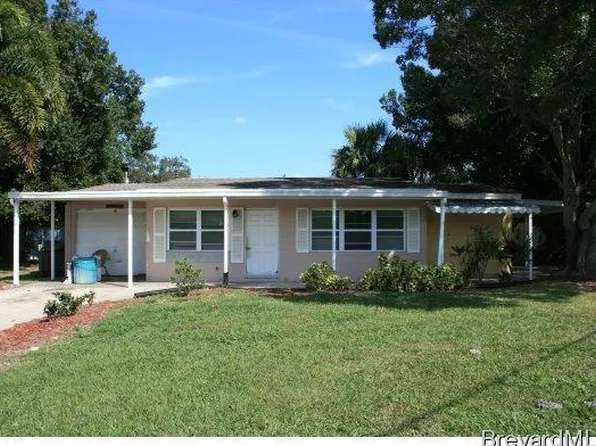 1700 5th Ct, Vero Beach, FL 32960