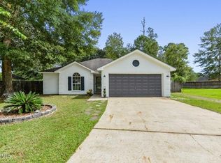 7208 Cypress Cir, Ocean Springs, MS 39564