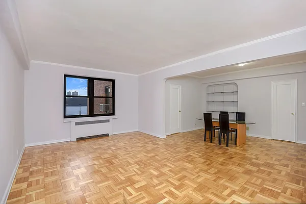 Sold by Stribling | media 10