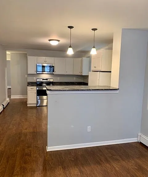 114 E James St #1 — Photo 2