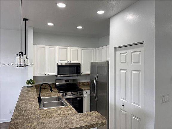 4th image of 3102 Coral Ridge Dr #3102