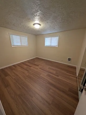 664 Thompson Ave NE #664 — Photo 5