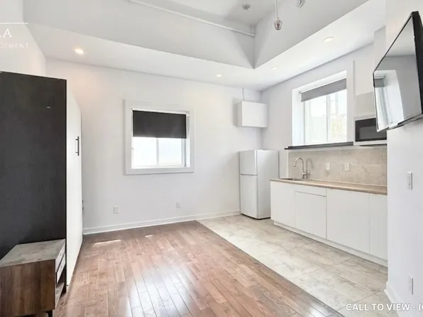 75 Kensington Ave, Toronto, ON