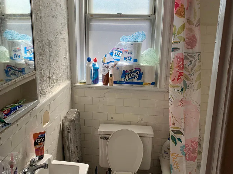 415 S 42nd St #7 — Photo 8