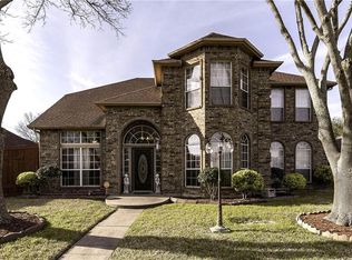 704 Yosemite Trl, Mesquite, TX 75149