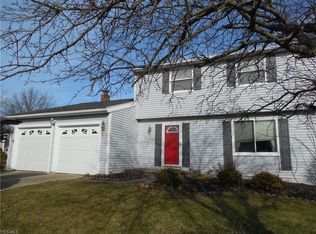 2925 E Celeste View Dr, Stow, OH 44224