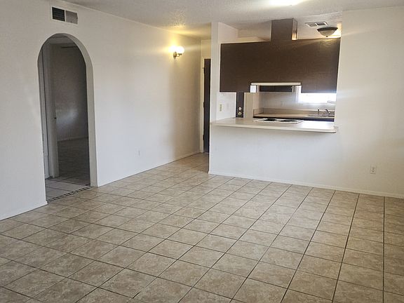 2nd image of 1605 S Telshor Blvd #F