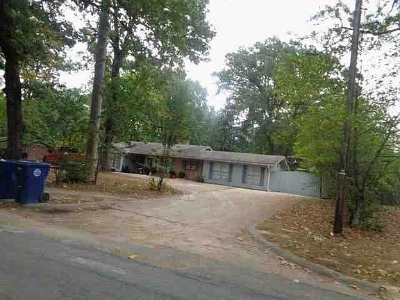 2nd image of 1073 Westwood Rd