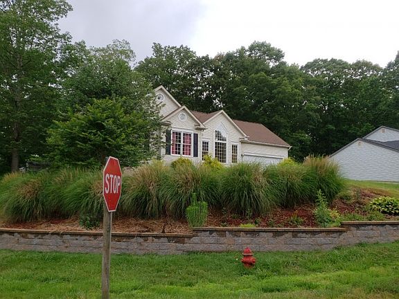 3rd image of 11800 Timbermill Ln