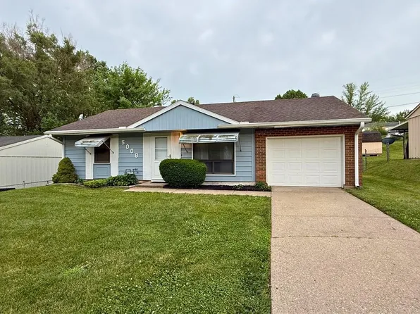 5008 Valley Ln, Saint Joseph, MO 64503