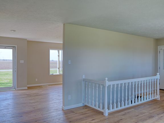 3rd image of 676 Swan Pond Rd