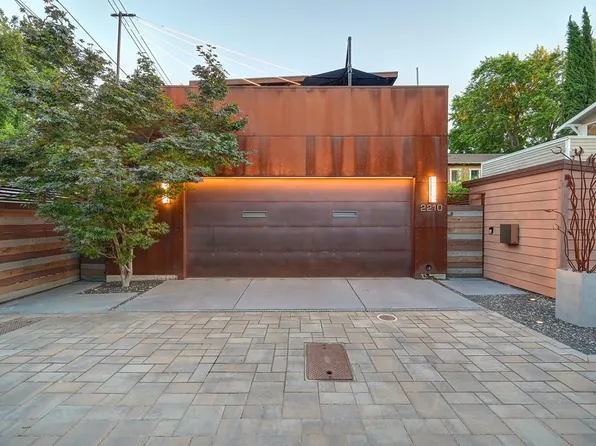 2210 Blues Aly, Sacramento, CA 95816