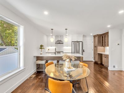 1 Lyford St, Dorchester Center, MA, 02124