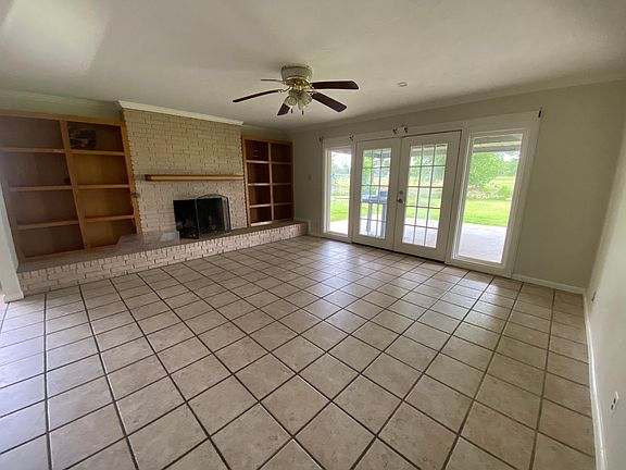 5th image of 2318 Bonvie Dr