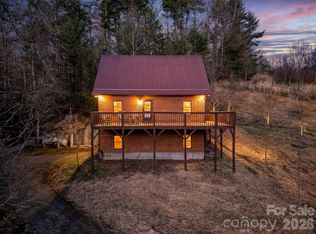 92 Arrowood Rd, Weaverville, NC 28787