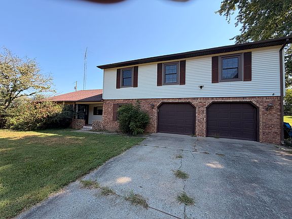 4th image of 2004 Wingo Rd