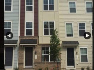 648 Barnes St NE, Washington, DC 20019