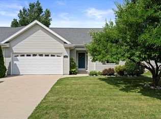 1197 Primrose Ln, Fond Du Lac, WI 54935