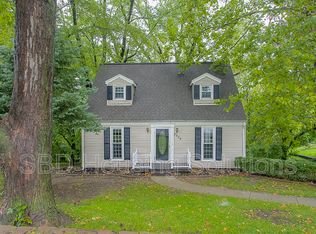 2806 N Walrond Ave, Kansas City, MO 64117