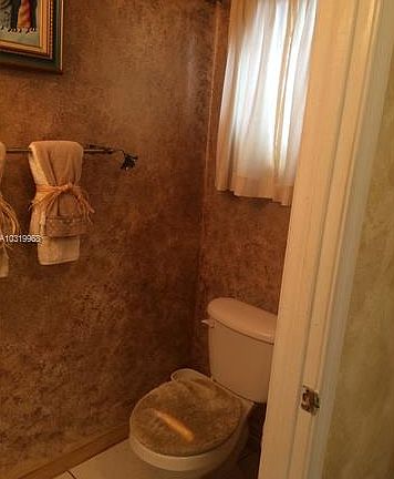 5th image of 8964 NW 38th Dr