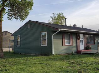 1208 SW Juniper Ave, Redmond, OR 97756