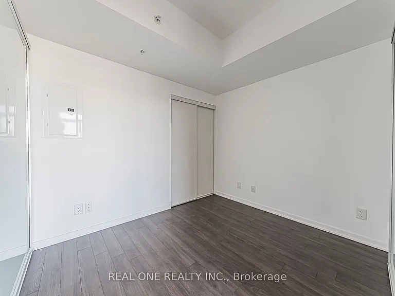 68 Abell St #846 — Photo 12