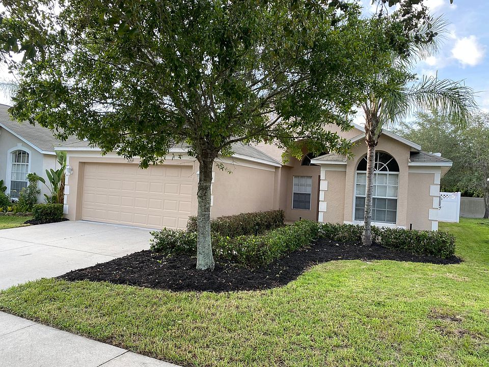1st image of 2219 Roanoke Springs Dr