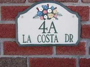 4A Lacosta Dr #A, Clifton Park, NY 12065