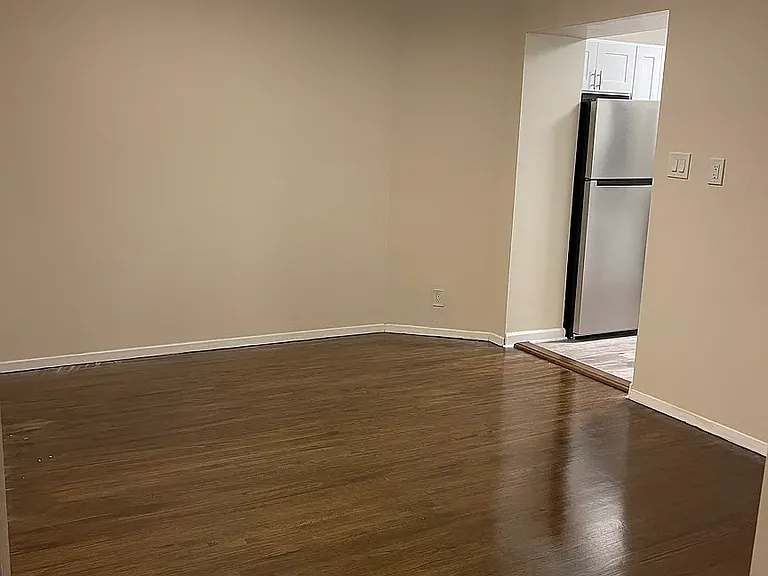 581 Academy St #1G — Photo 12