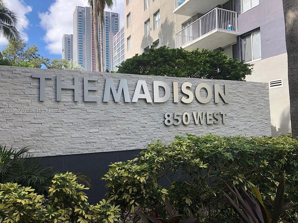 1st image of 850 N Miami Ave APT 1806