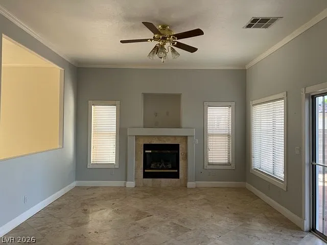 4 bed, 2.5 bath, 2412 sqft, $2,295 — Photo 3