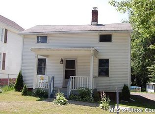 33 Geneva St, Saugerties, NY 12477
