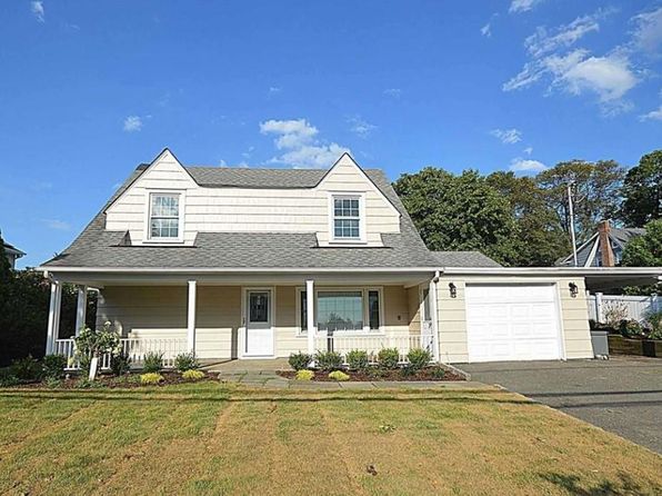 4 Addison Ln