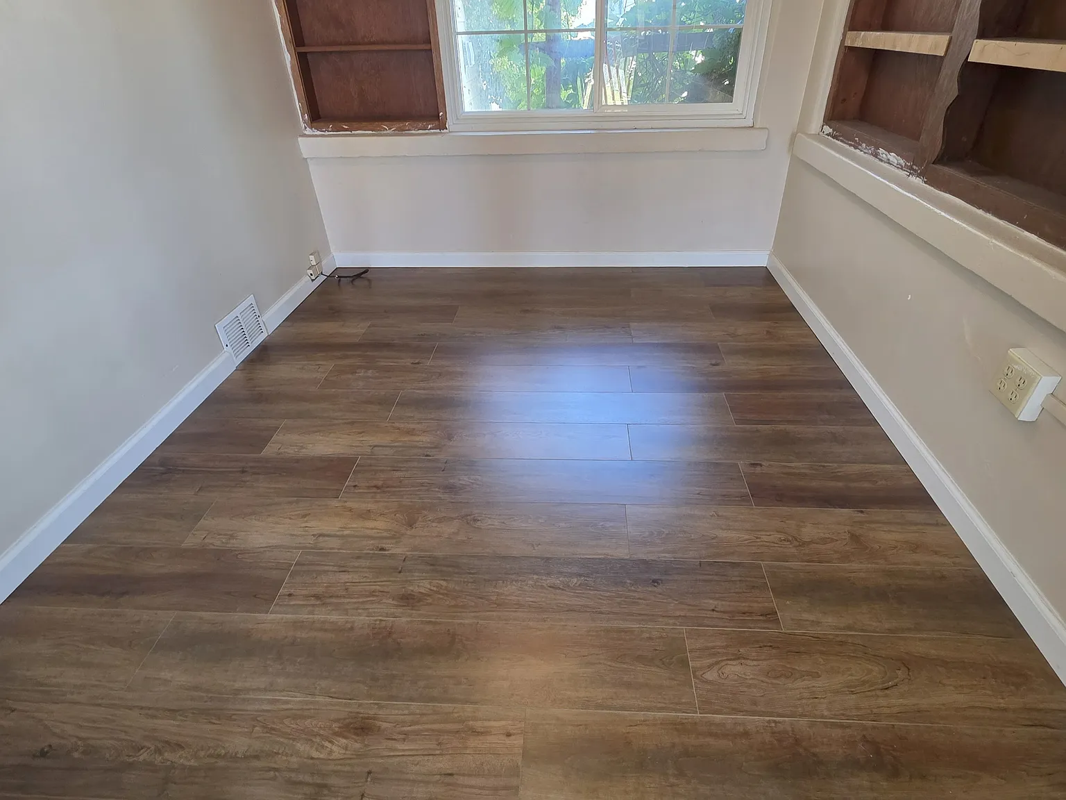 2 bed, 1454 sqft, $1,700 — Photo 2