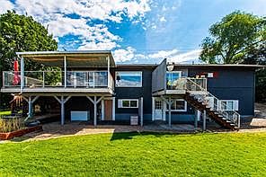 3rd image of 4904 Pleasant Valley Rd