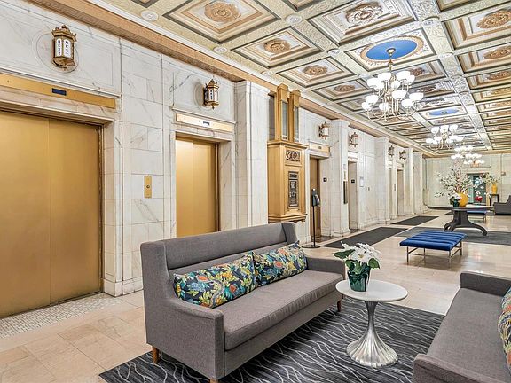 3rd image of 314 N Broadway Ave #1502